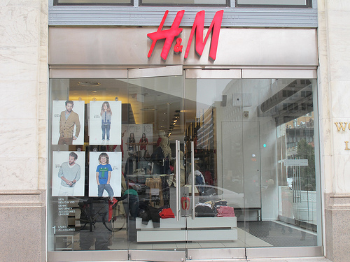 Chevy Chase Pavilion Scuttlebutt: H & M to Replace Pottery Barn? - PoPville